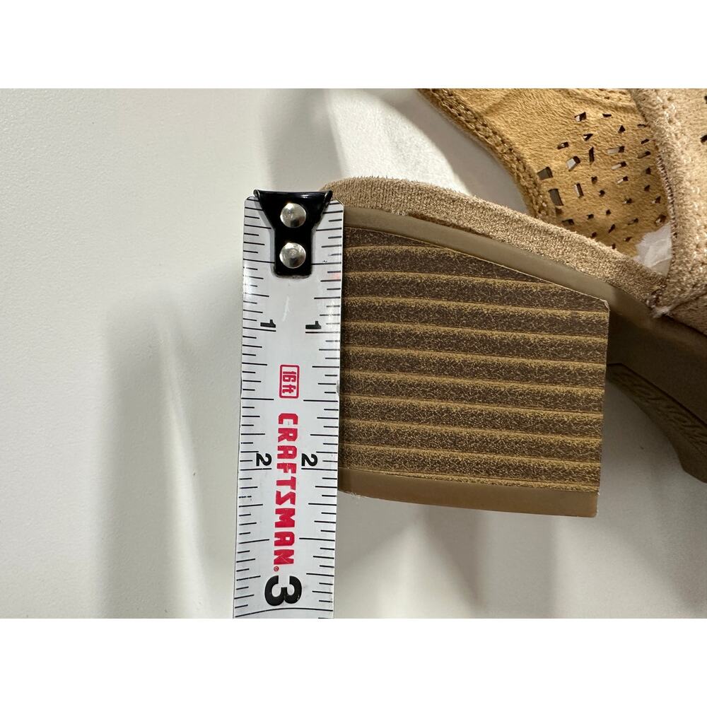 Sonoma Vitalize Ortholite 6.5 Med Aussie Taupe Laser Cutout Peep Toe Heel Sandal - Picture 4 of 10